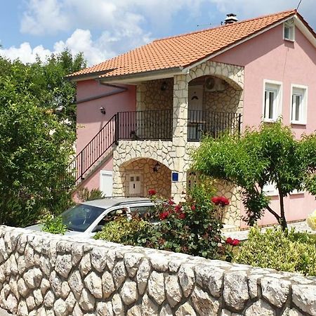 Apartments Roses Dobrinj Exterior foto