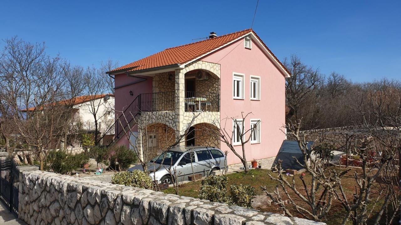 Apartments Roses Dobrinj Exterior foto